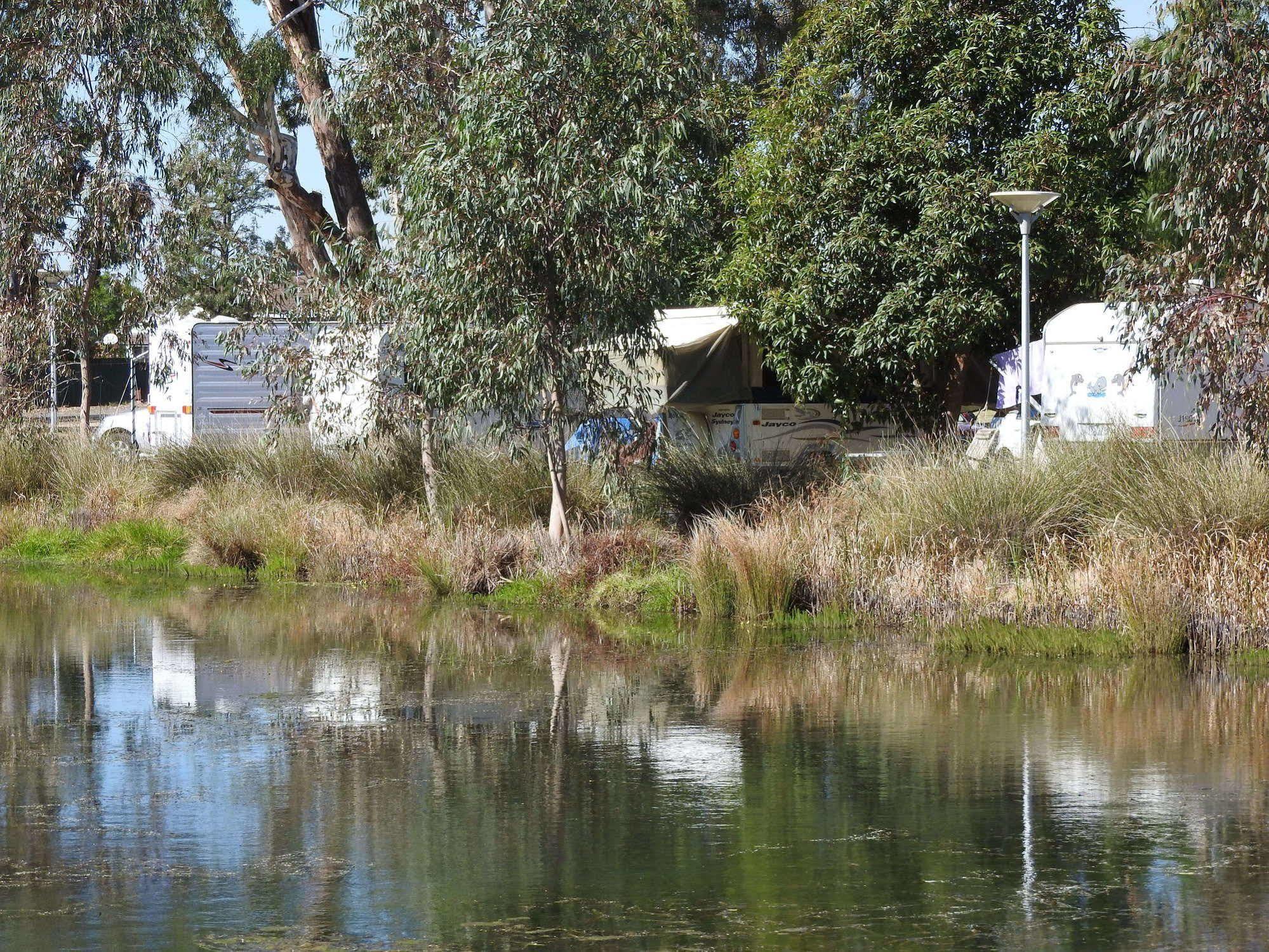 Victoria Lake Holiday Park Shepparton Eksteriør billede